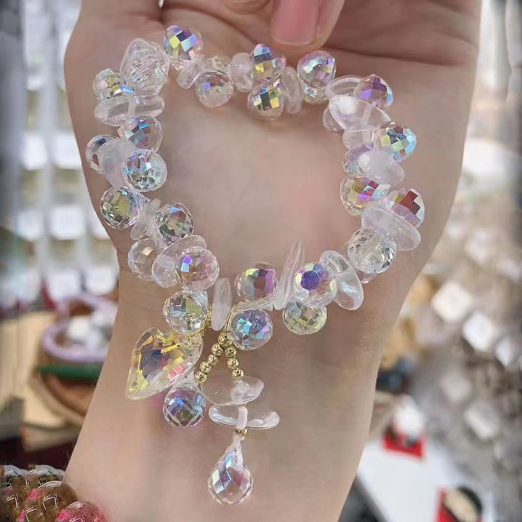 Fashion Love Crystal Bracelet for Women in Cold Style